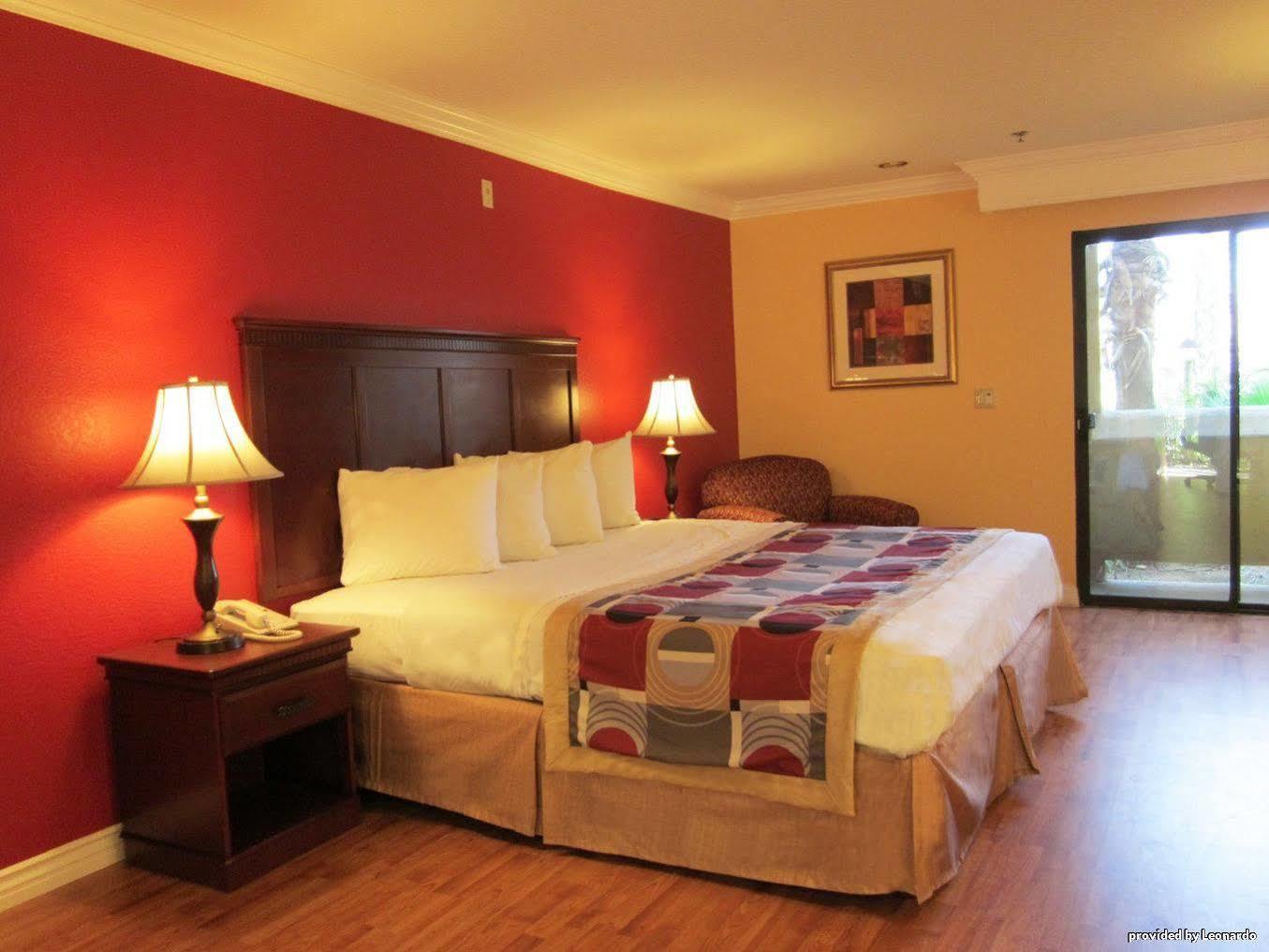 Hotel Western Moreno & Moreno Valley