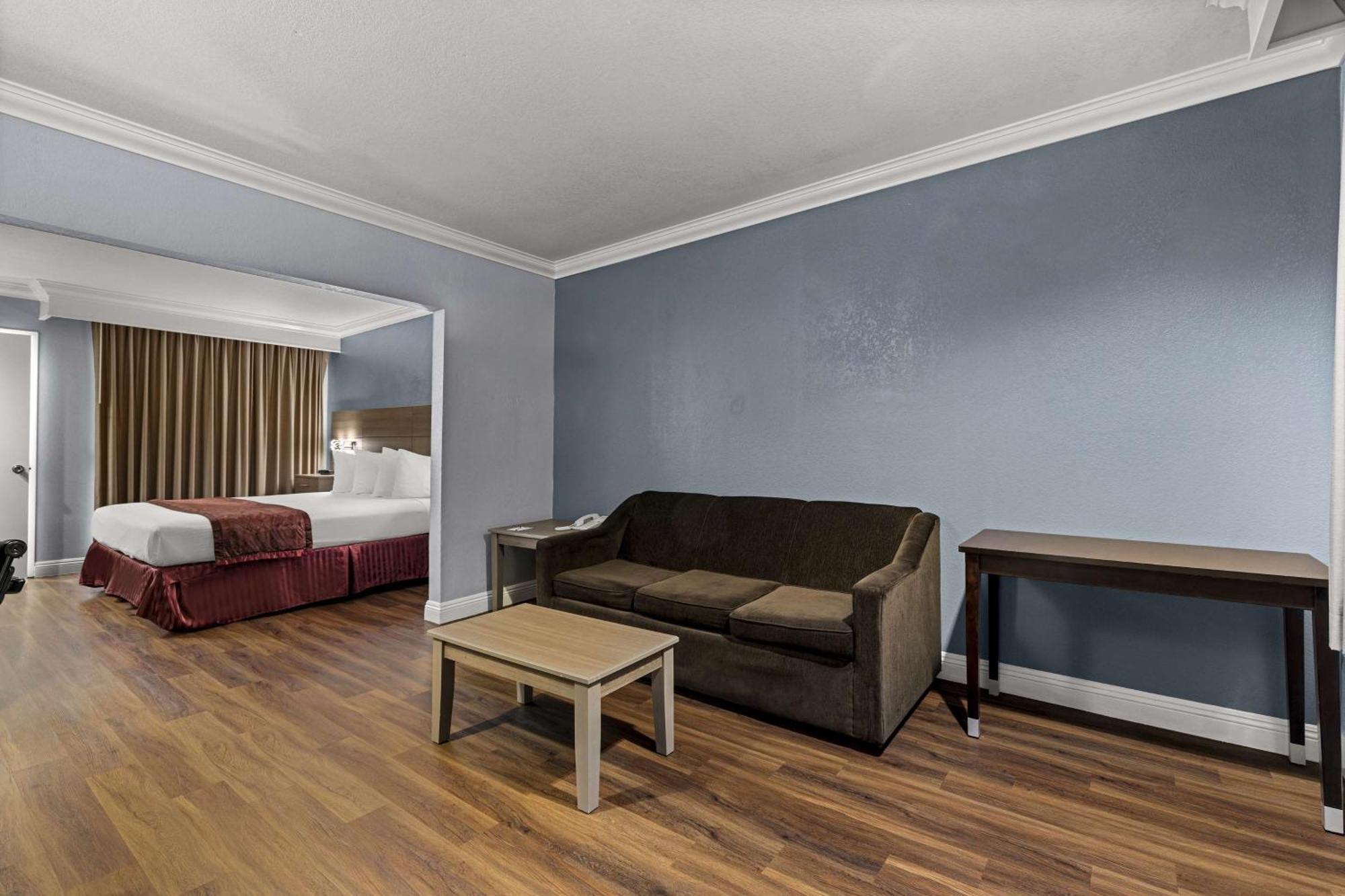 Hotel Western Moreno & 3*