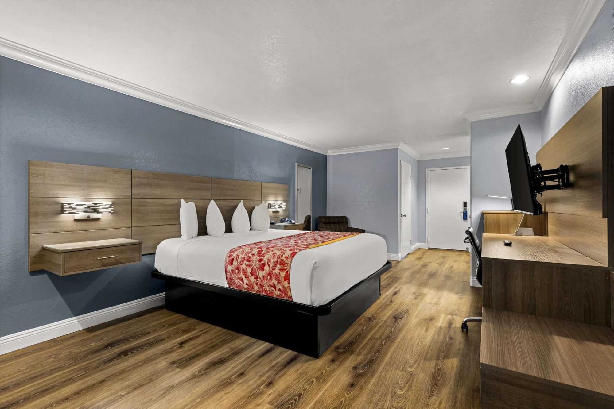 Hotel Western Moreno &